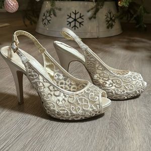 Audrey Brooke Lace Heels - Sz 10